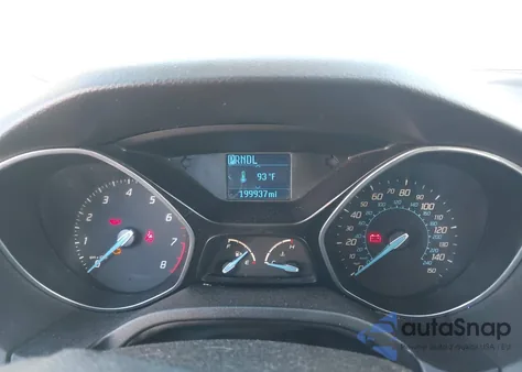 2012 Ford Focus Se z USA, uszkodzony, nr VIN 1FAHP3F22CL140228